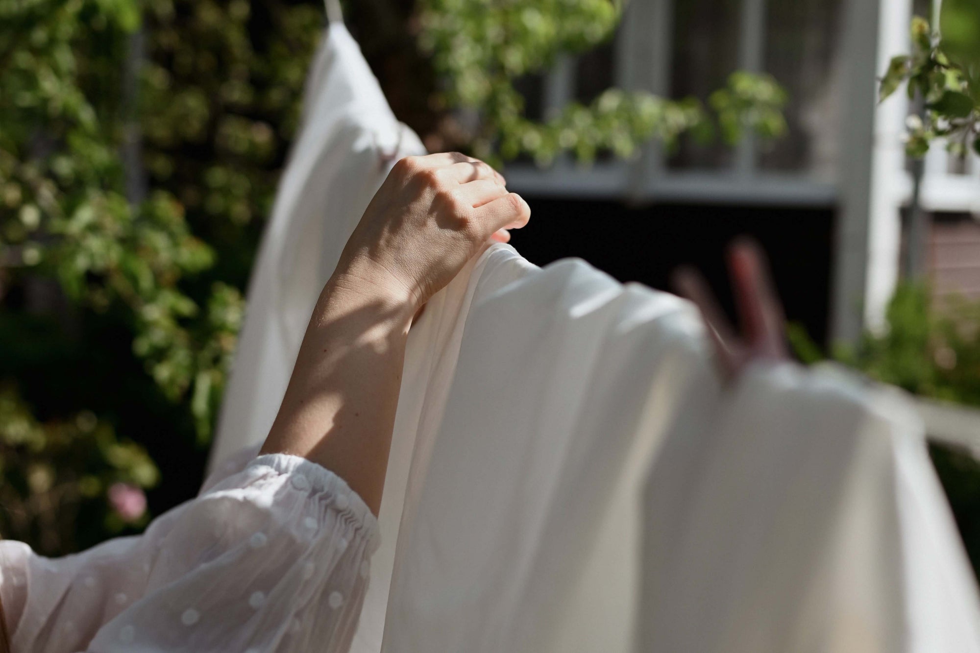 What Type Of Bedding Is Best For Hot Weather