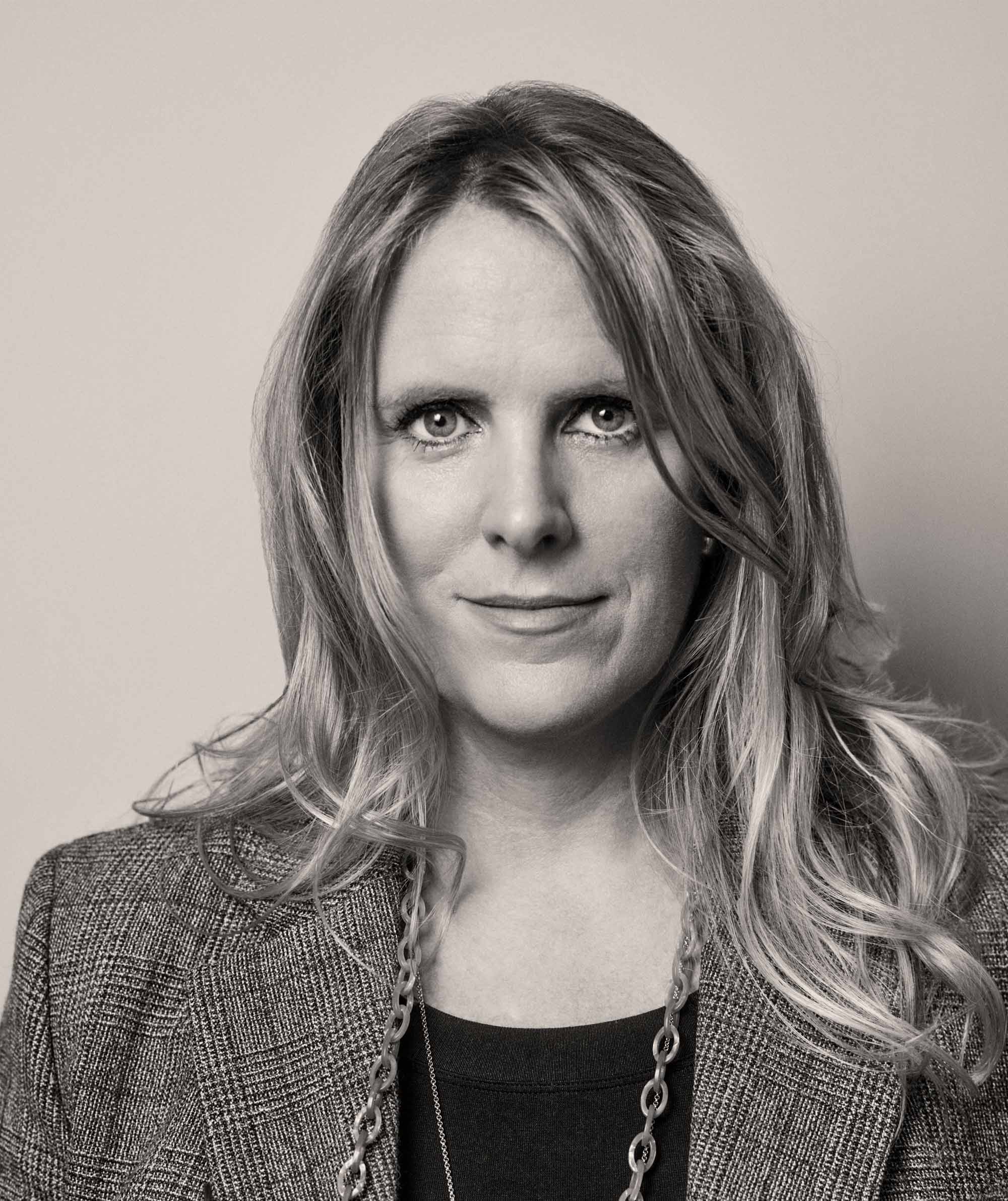 6 Questions with: Suzy Hoodless