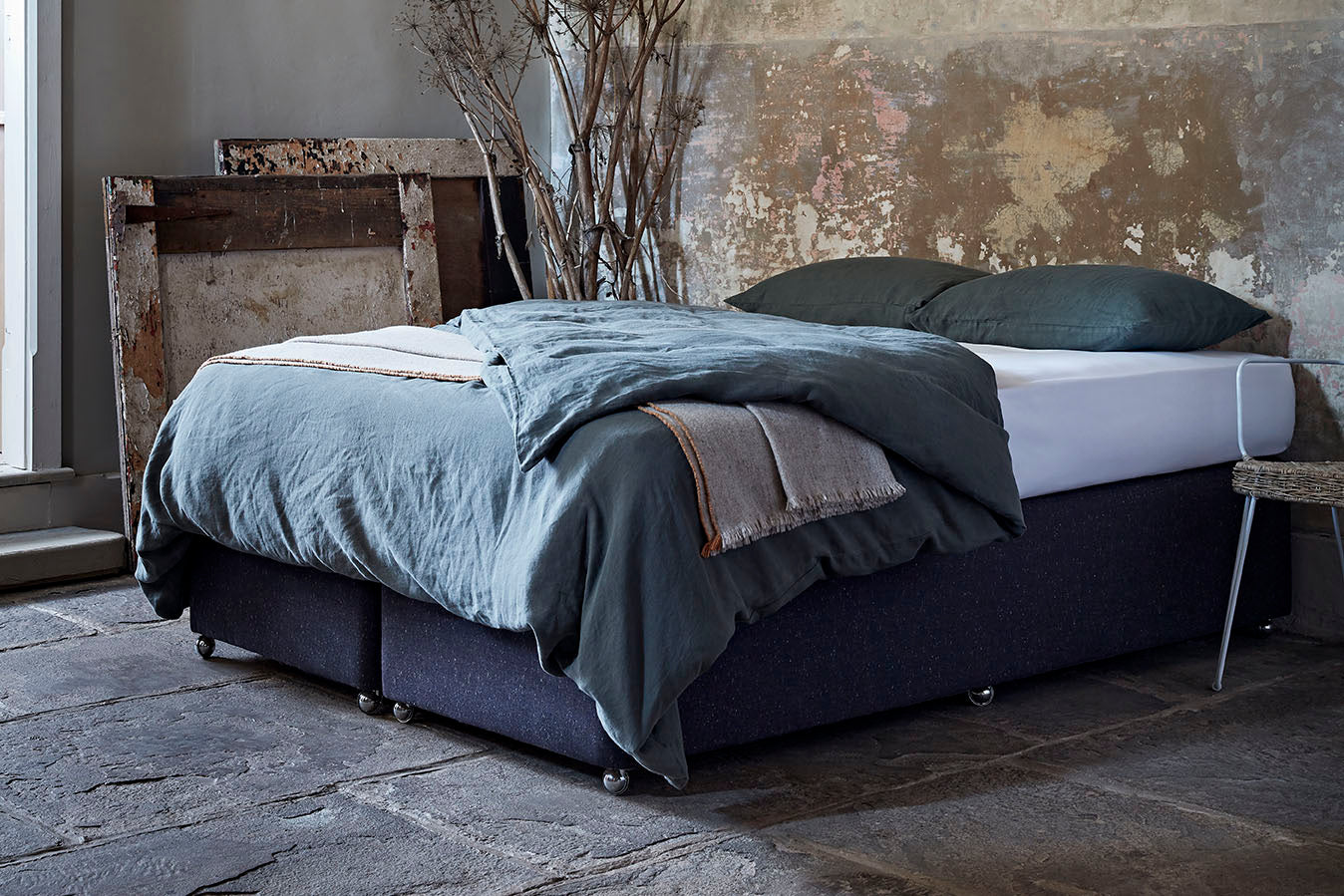 Upholstered Bed Bases