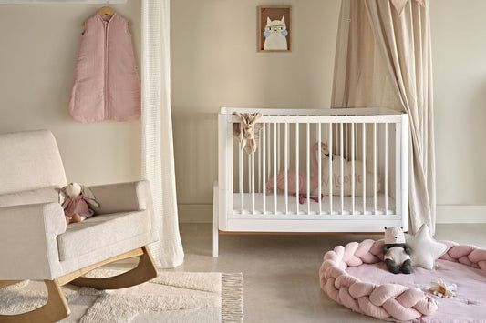 Gaia Baby Hera 'Studio Edit' Cotbed with Coco Mat