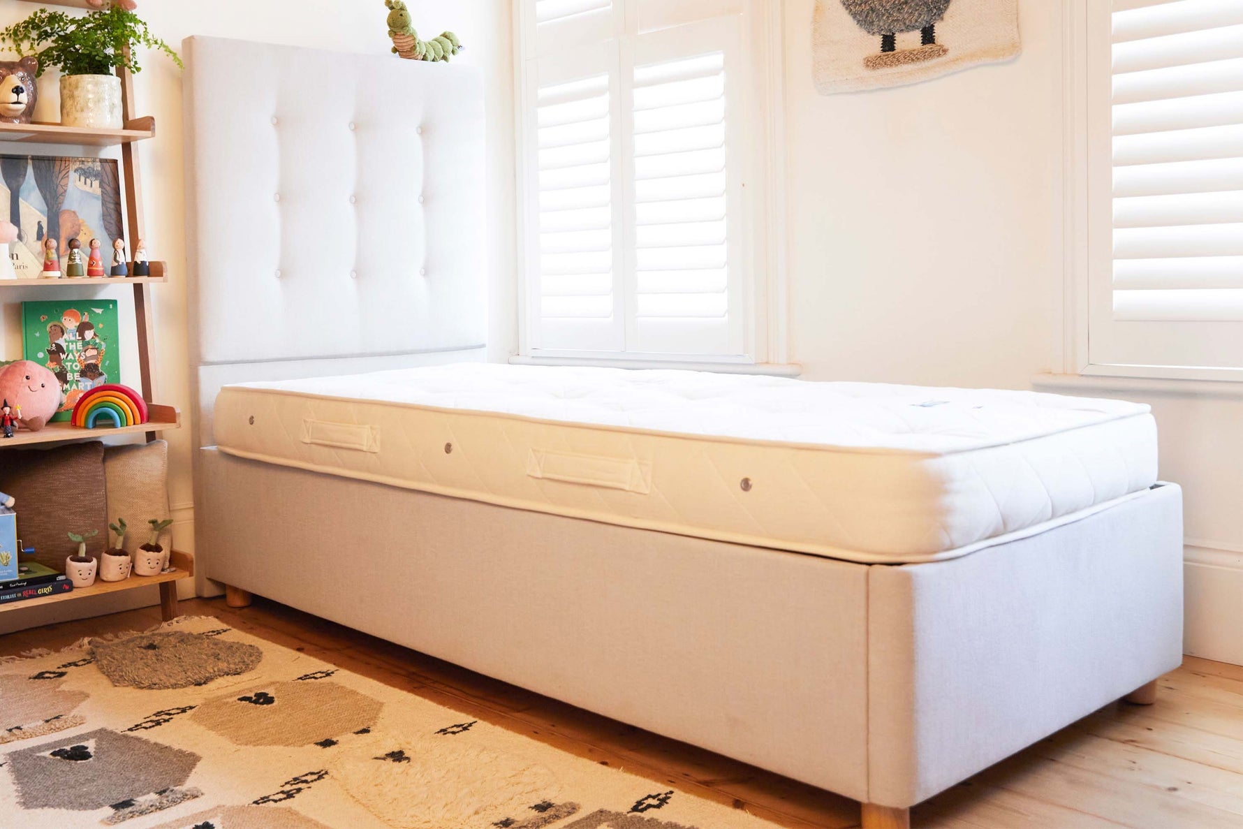 Natural Wood Cots & Cotbeds Naturalmat Baby