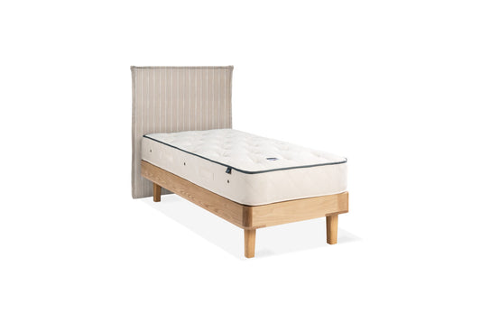 The Haldon Bed | Bouclé - Stripe