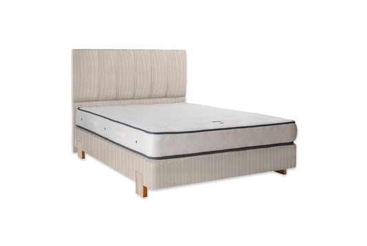 The Lydford Bed | Bouclé - Stripe