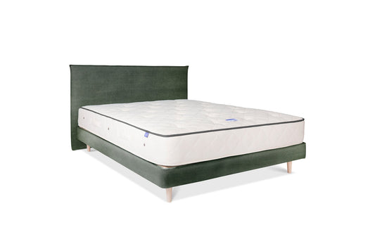 The Low Prideaux Bed | Cotton_Velvet - Evergreen