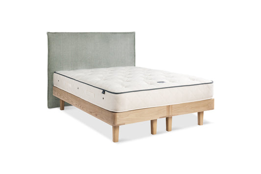 The Haldon Bed | Washed_Linen - Coast