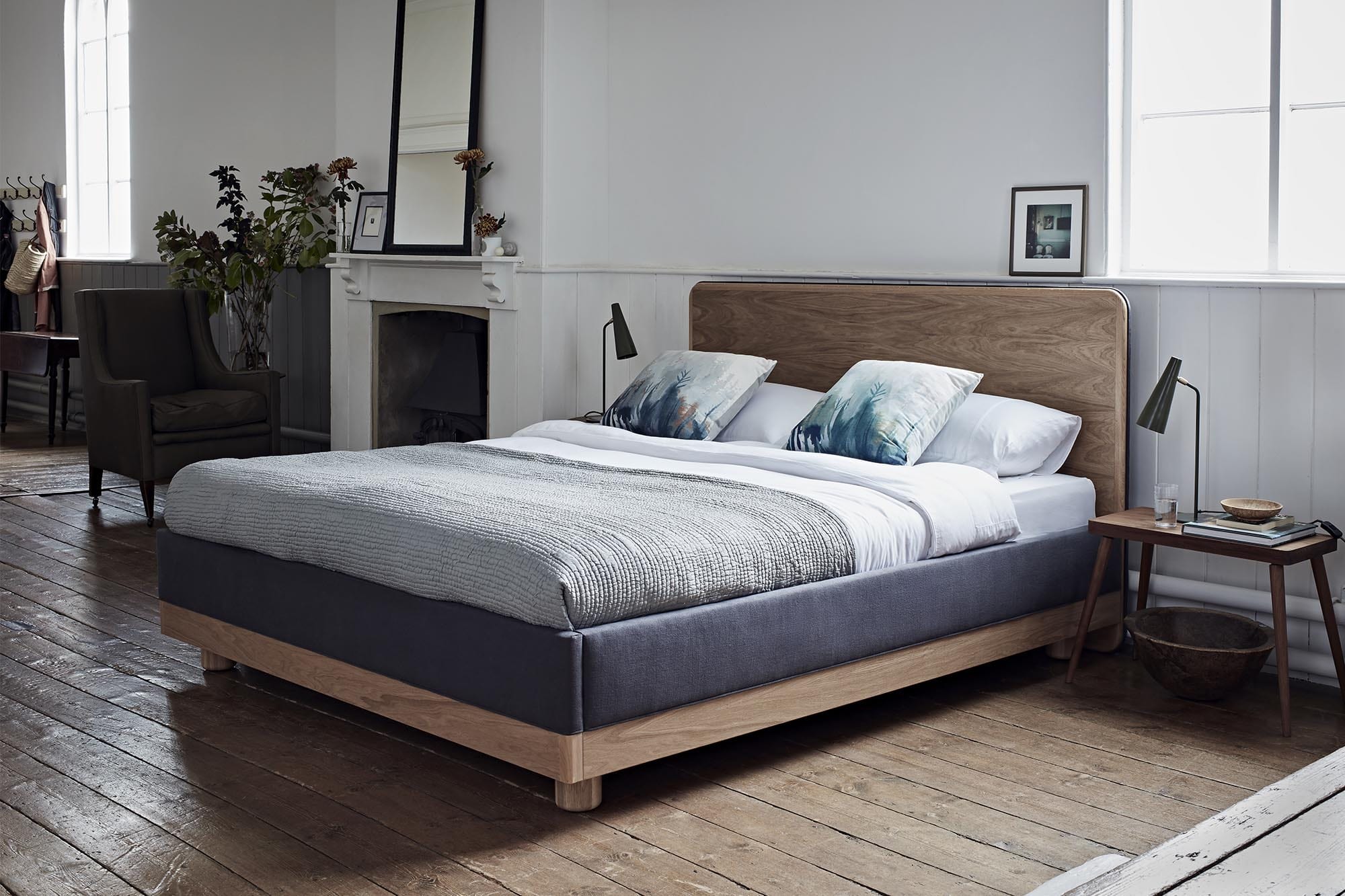 The Another Bed