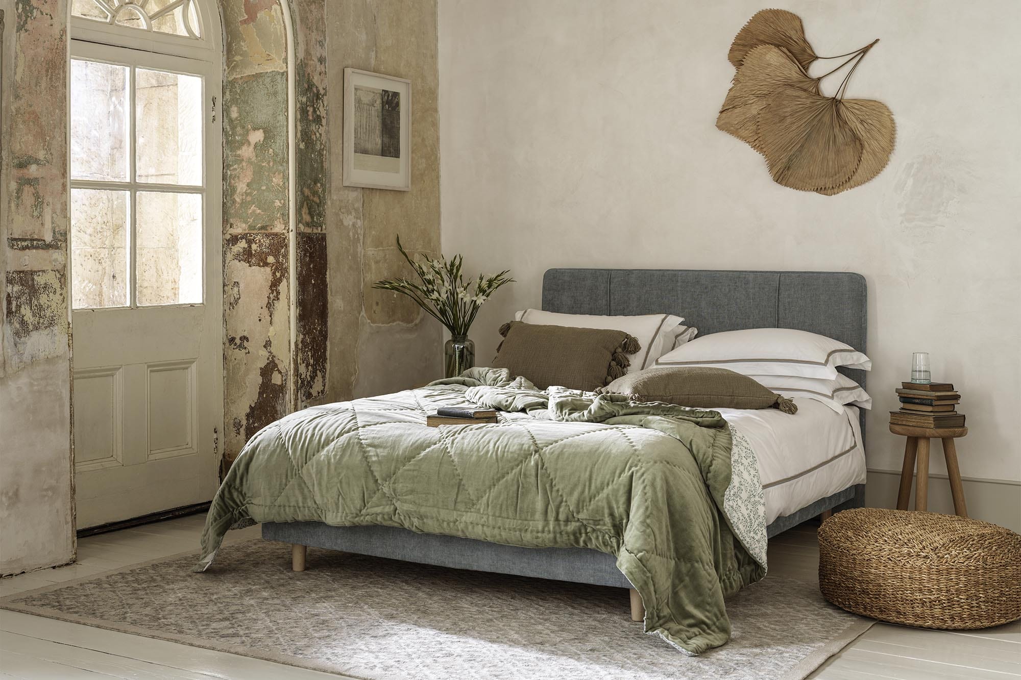 Carrick Bed